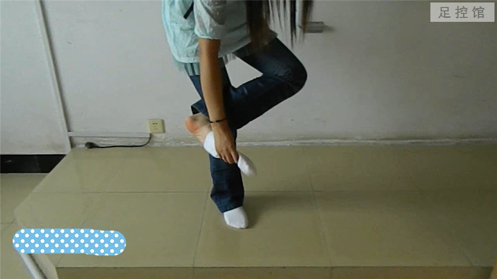 px0002.mp4_000831.766.jpg