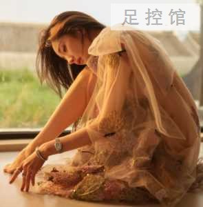 yangmi_shishangbashaqingliangmeitui-8-295x300.jpg