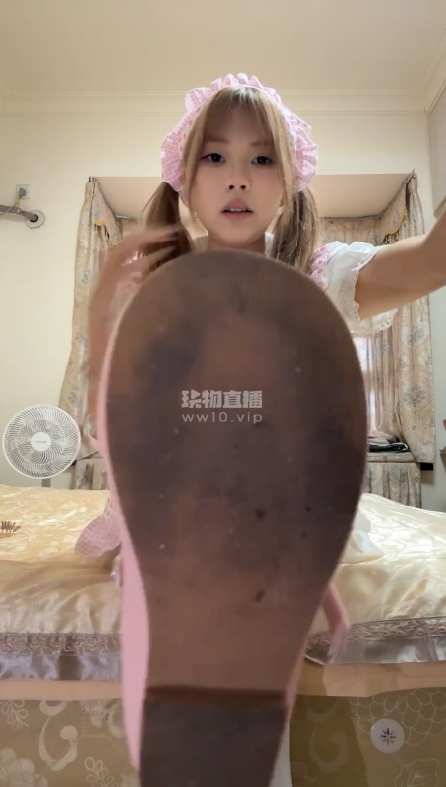 Screenshot_20250910_215918_com.huawei.himovie_edit_256751563453009.jpg